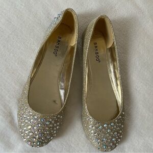 Bamboo Bling Sparkling Gold Shoes Size 8 Flats